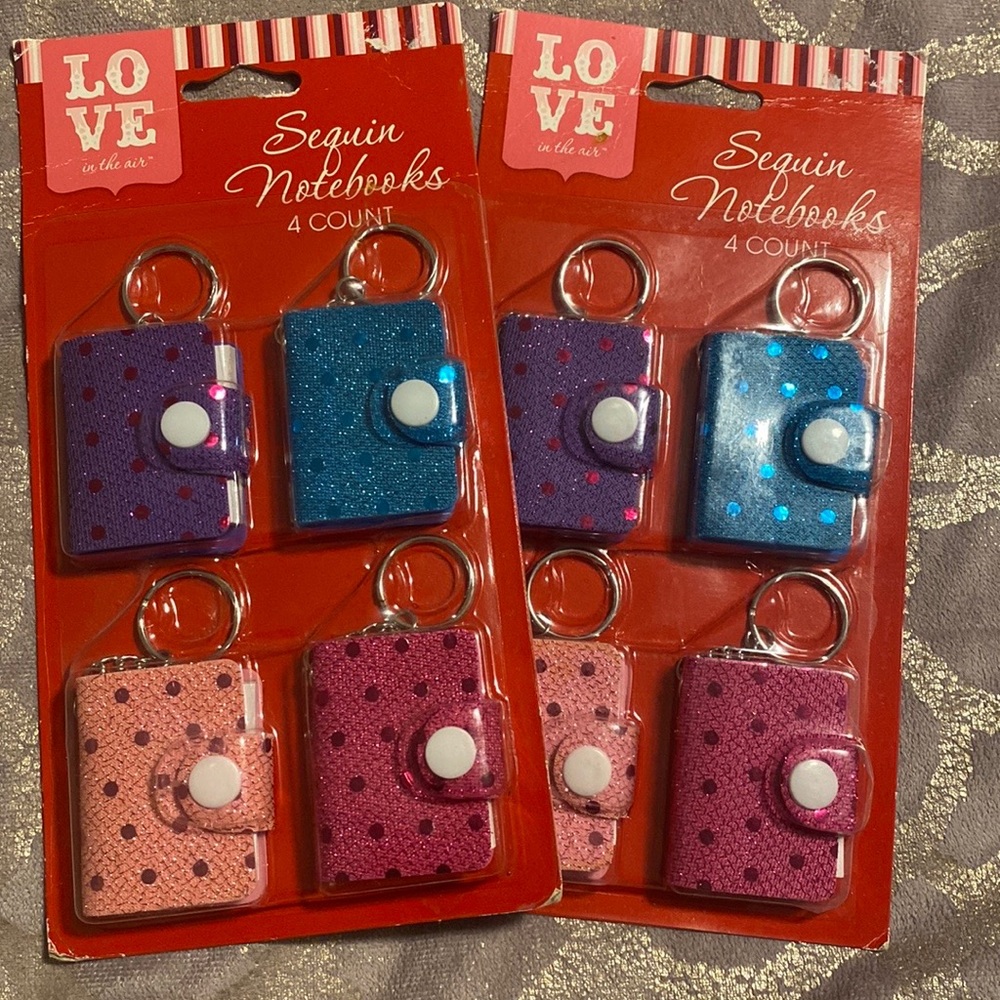 Keychain Sequin Notebooks - Picture 2 of 6